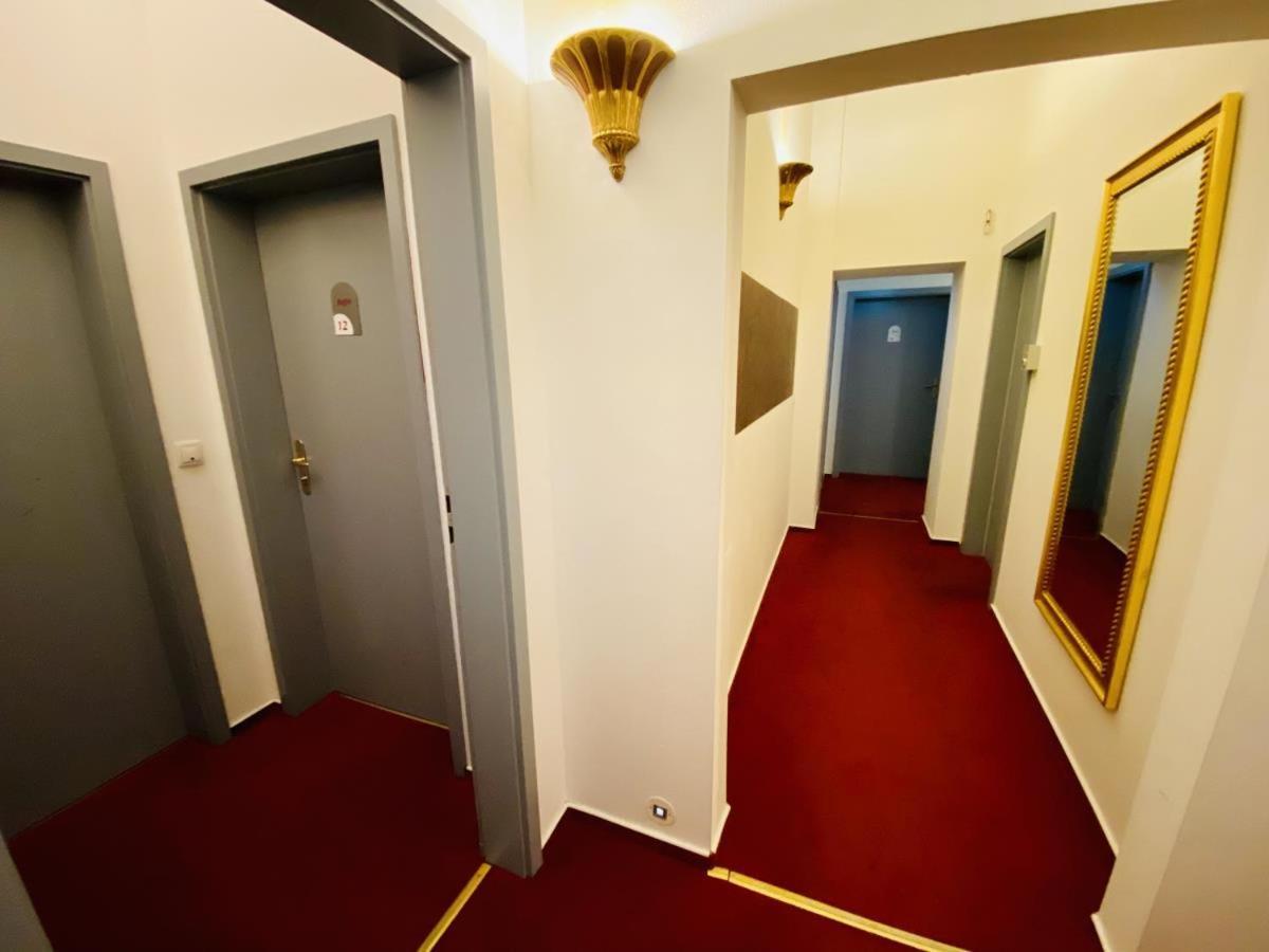 Doppelzimmer Dinner, Direkt Am Alten Strom 로스토크 외부 사진
